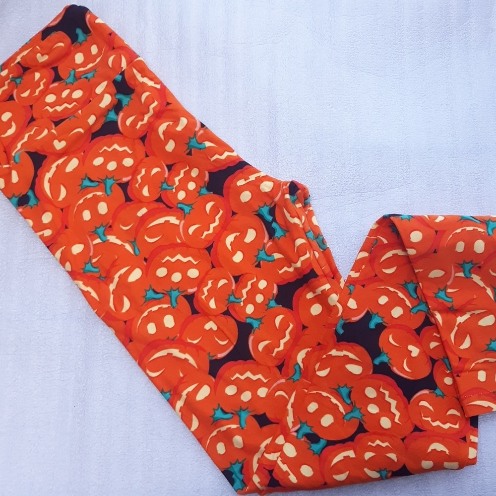Halloween edition lularoe leggings OS brand new